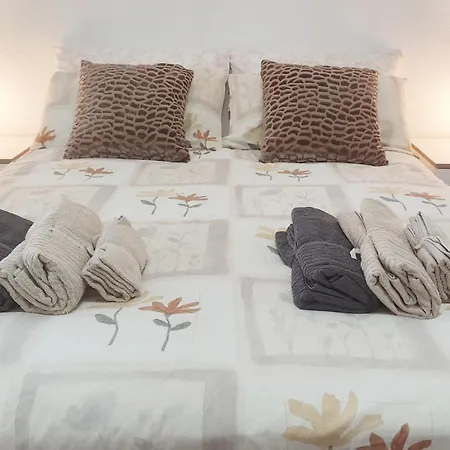 Apartman Puerta De San Pablo